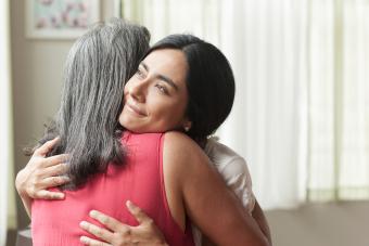 Happy Birthday, Daughter-in-Law: 27 Heartfelt Messages